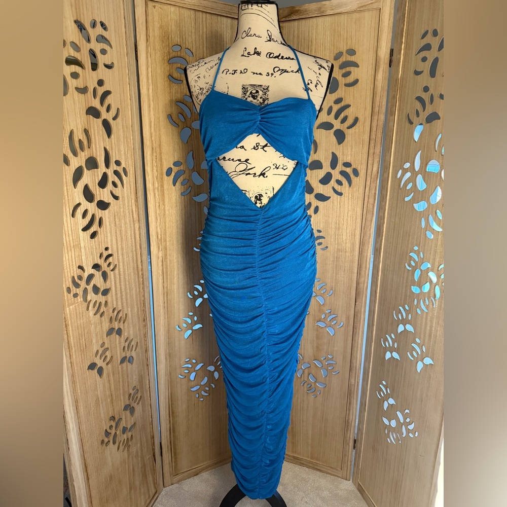 Slinky Bodycon Stretchy Cut Out Ruched Halter Dress